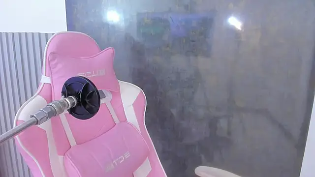 lana boomer online show from 04-22-26, 08:21