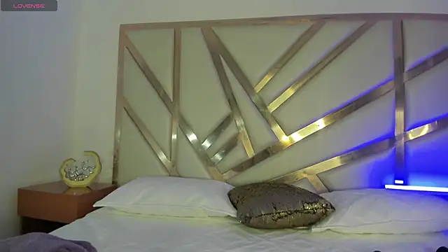 Carolina Evanss online show from 09-17-25, 11:34