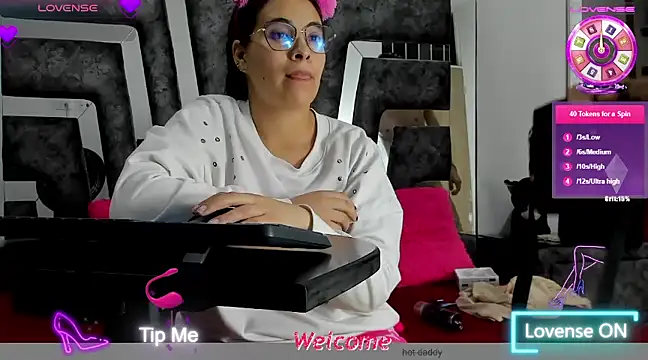 Salome Moonn online show from 03-06-25, 12:43