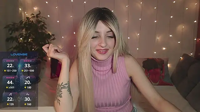 Katty Lights online show from 12-31-24, 11:49