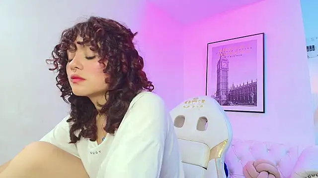 Theia moon online show from 01-12-25, 03:46