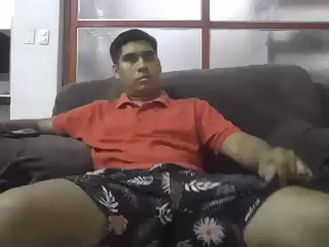 estudiante69 online show from 01-09-25, 10:31