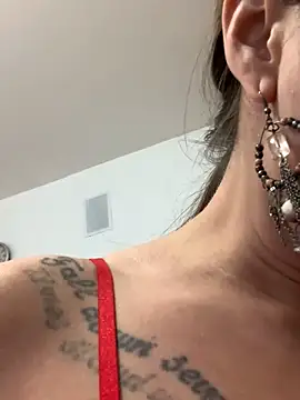 MiraMiss online show from 11-16-25, 08:31