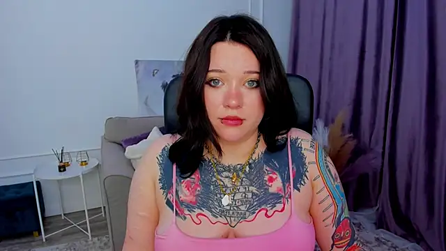 MoonLghte online show from 02-24-25, 03:42