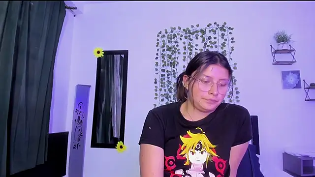 Noellesable online show from 12-28-24, 10:34