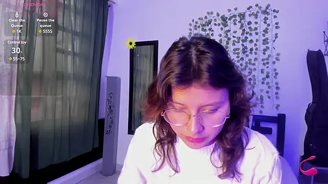 Noellesable online show from 03-08-25, 07:09