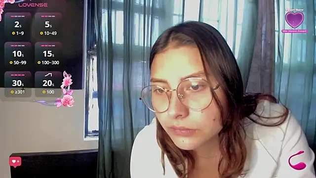 Noellesable online show from 10-08-25, 05:21