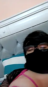 Snapshot of big_yoyo chatting on 01-05-25, 10:50 big yoyo online show from 01-05-25, 10:50