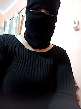 Snapshot of big_yoyo chatting on 01-12-25, 06:49 big yoyo online show from 01-12-25, 06:49