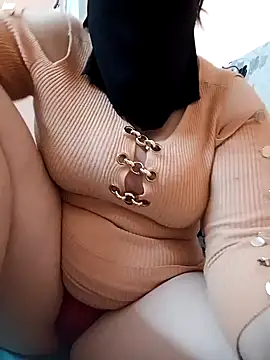 Snapshot of big_yoyo chatting on 01-13-25, 04:30 big yoyo online show from 01-13-25, 04:30