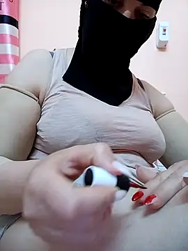 Snapshot of big_yoyo chatting on 02-06-25, 11:21 big yoyo online show from 02-06-25, 11:21