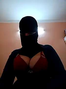 Snapshot of big_yoyo chatting on 02-06-25, 03:52 big yoyo online show from 02-06-25, 03:52