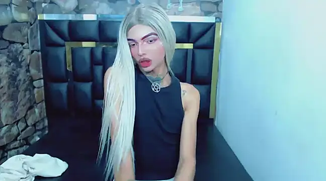 Luna and valery online show from 12-28-24, 08:15