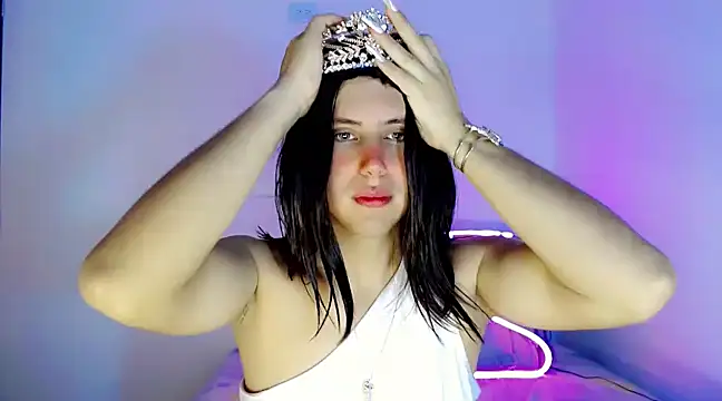 Snapshot of Oxana-Novikov chatting on 12-12-24, 08:21 Oxana-Novikov online show from 12-12-24, 08:21