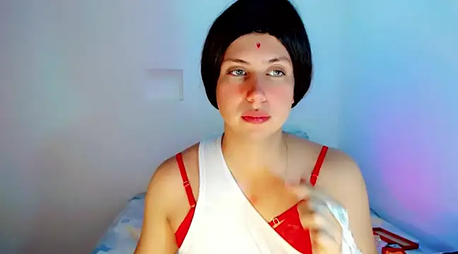 Snapshot of Oxana-Novikov chatting on 12-18-24, 04:31 Oxana-Novikov online show from 12-18-24, 04:31