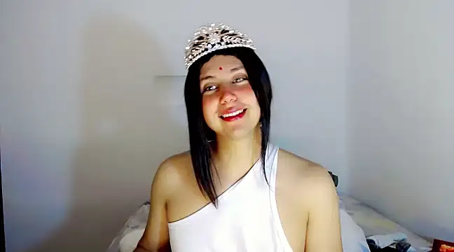 Snapshot of Oxana-Novikov chatting on 01-01-25, 07:41 Oxana-Novikov online show from 01-01-25, 07:41