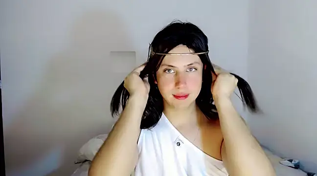 Snapshot of Oxana-Novikov chatting on 01-03-25, 06:44 Oxana-Novikov online show from 01-03-25, 06:44