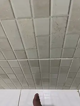 Snapshot of rodrigo21Cm_ chatting on 02-14-25, 02:28 rodrigo21Cm online show from 02-14-25, 02:28