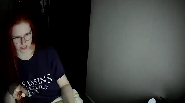 Snapshot of LilyFoxxx chatting on 12-08-24, 05:29 LilyFoxxx online show from 12-08-24, 05:29