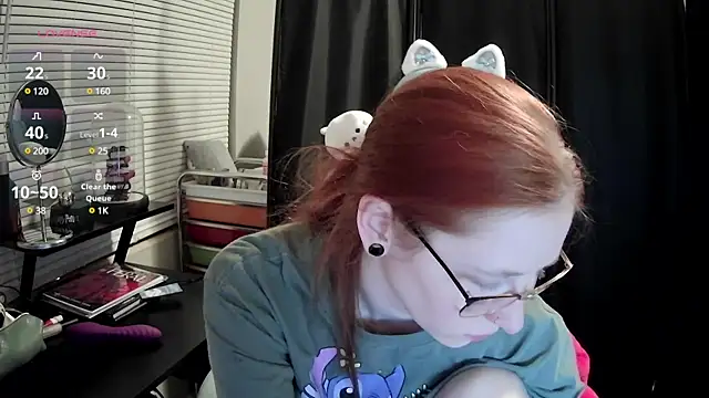 Snapshot of LilyFoxxx chatting on 02-24-25, 03:55 LilyFoxxx online show from 02-24-25, 03:55