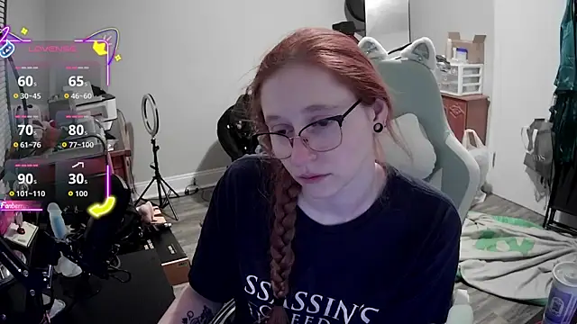 Snapshot of LilyFoxxx chatting on 09-26-25, 03:32 LilyFoxxx online show from 09-26-25, 03:32