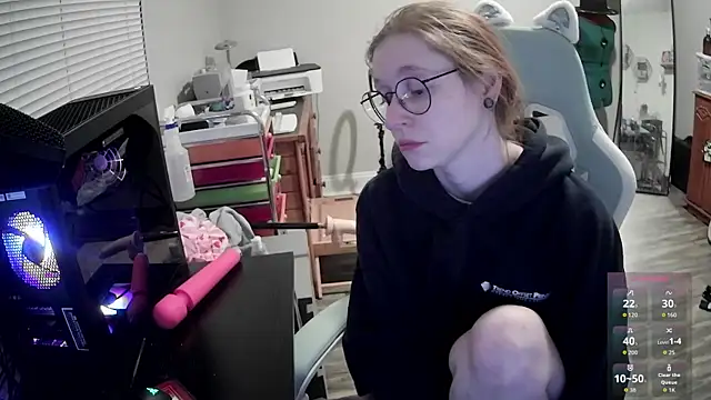 LilyFoxxx online show from 02-11-26, 07:02