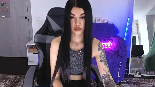 Tiffany lab online show from 11-23-25, 10:59