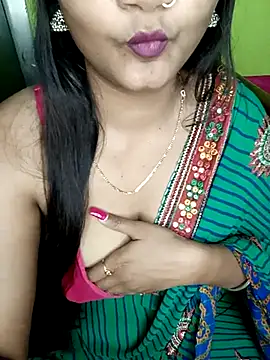 Snapshot of NOTY-LOVE-05 chatting on 02-22-25, 07:34 NOTY-LOVE-05 online show from 02-22-25, 07:34