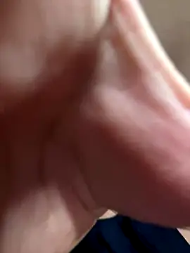 Snapshot of xxxxxrenxxxxx chatting on 12-04-24, 12:47 xxxxxrenxxxxx online show from 12-04-24, 12:47