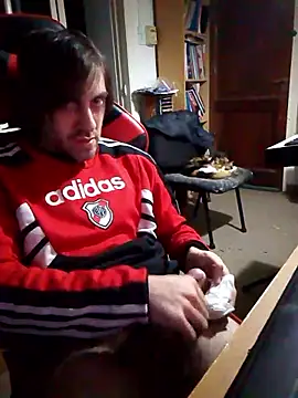 johnwood88 online show from 10-28-25, 05:33