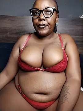 CHERRYYUMMY online show from 04-23-26, 06:14