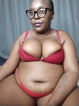 Snapshot of CHERRYYUMMY chatting on 06-16-26, 05:15 CHERRYYUMMY online show from 06-16-26, 05:15