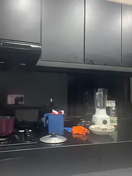 Snapshot of Sofi_hot_4m chatting on 02-26-26, 06:18 Sofi hot 4m online show from 02-26-26, 06:18