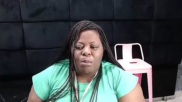 Snapshot of rocio_bbw_ chatting on 01-30-25, 02:27 rocio bbw online show from 01-30-25, 02:27