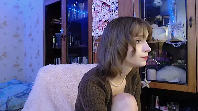 Snapshot of cloudgirrl chatting on 01-20-25, 09:22 cloudgirrl online show from 01-20-25, 09:22