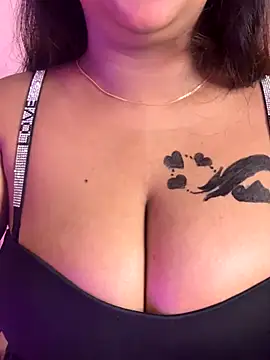 wildestcouplee online show from 12-19-25, 06:59