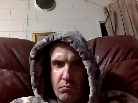 SugarCoupleAus online show from 10-05-25, 03:32