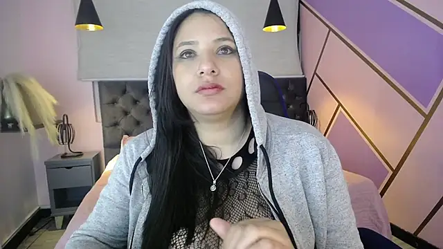 frreeya online show from 01-28-25, 08:25