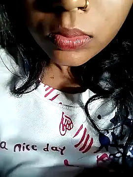 Snapshot of Shivani_Tivari chatting on 01-19-25, 10:17 Shivani Tivari online show from 01-19-25, 10:17