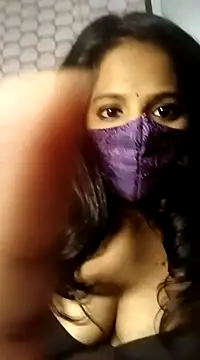 Snapshot of Shivani_Tivari chatting on 02-22-25, 08:53 Shivani Tivari online show from 02-22-25, 08:53