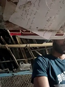 Snapshot of Skinny_Bigass_23 chatting on 03-01-25, 04:00 Skinny Bigass 23 online show from 03-01-25, 04:00