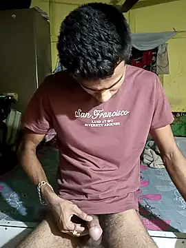 Snapshot of Skinny_Bigass_23 chatting on 03-05-25, 06:01 Skinny Bigass 23 online show from 03-05-25, 06:01