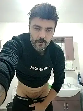 Snapshot of hot_man_eray chatting on 10-09-25, 09:35 hot man eray online show from 10-09-25, 09:35