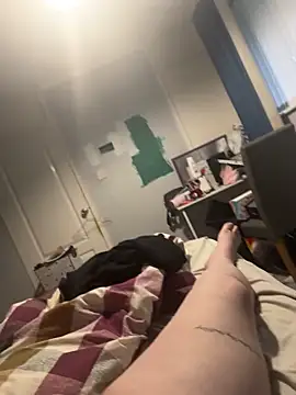 Snapshot of AmberTaylorXxx chatting on 09-23-25, 05:49 AmberTaylorXxx online show from 09-23-25, 05:49