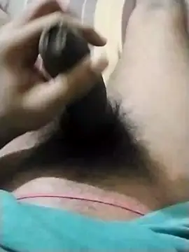 Snapshot of Muscular02 chatting on 03-21-25, 05:45 Muscular02 online show from 03-21-25, 05:45