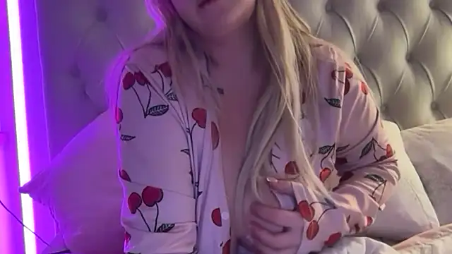 blairbella online show from 11-19-25, 06:41