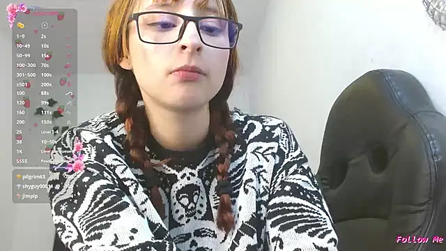 Snapshot of CelesteAyase chatting on 02-15-25, 01:42 CelesteAyase online show from 02-15-25, 01:42