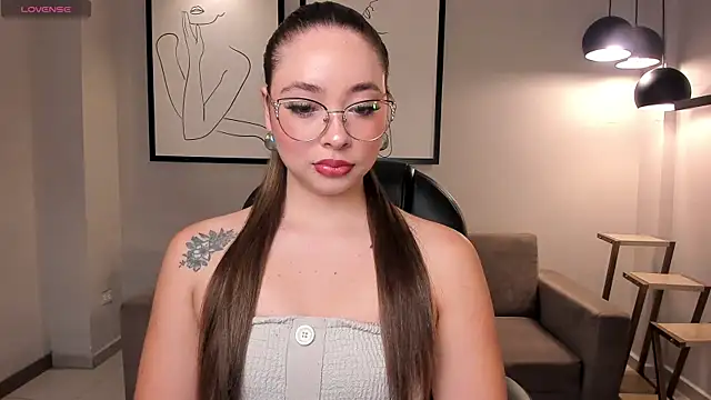 AlinaKravitz online show from 10-29-25, 12:07