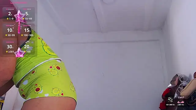 blondebitchlitle online show from 04-27-26, 04:05