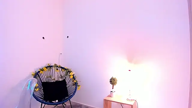 Snapshot of _Sam_sexy_ chatting on 03-09-25, 06:43 Sam sexy online show from 03-09-25, 06:43